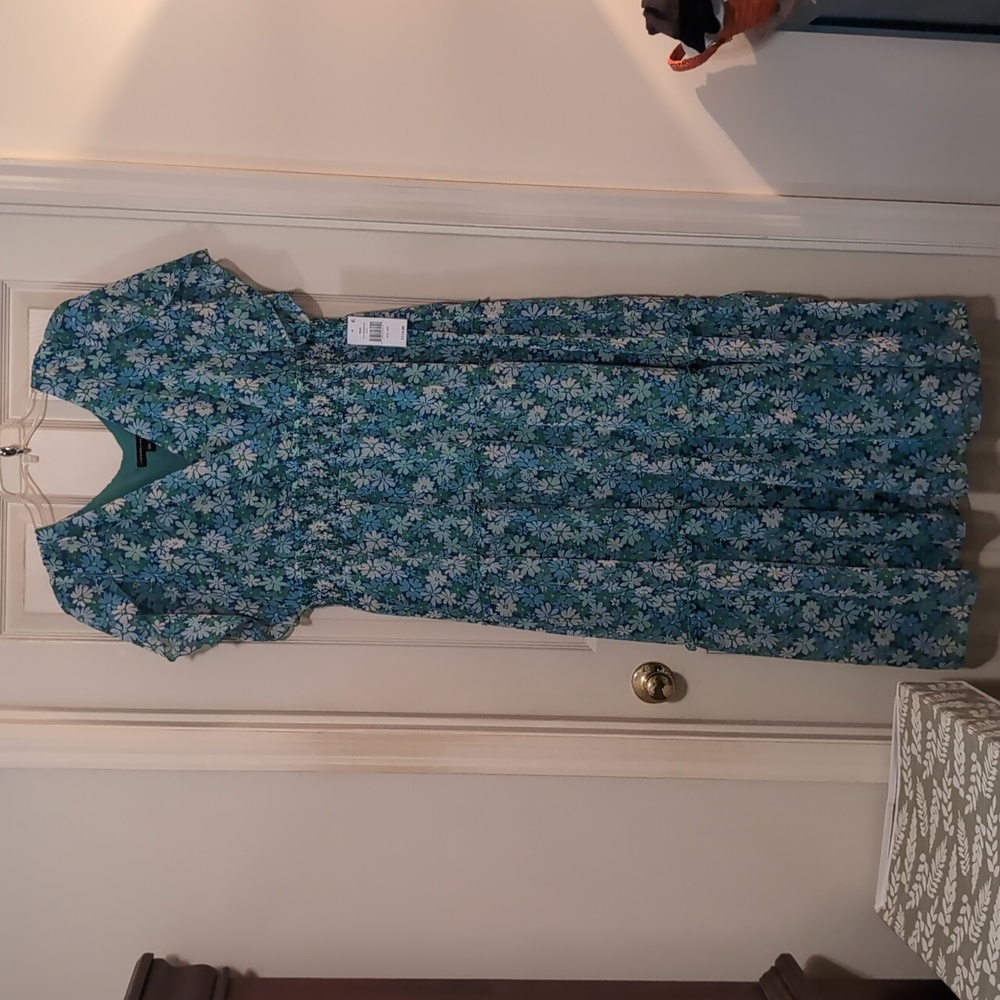 NWT tiered maxi dress 18W floral print